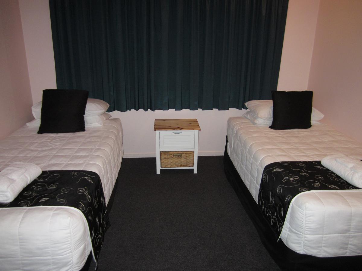 هاويرا Kiwi Court Motel المظهر الخارجي الصورة