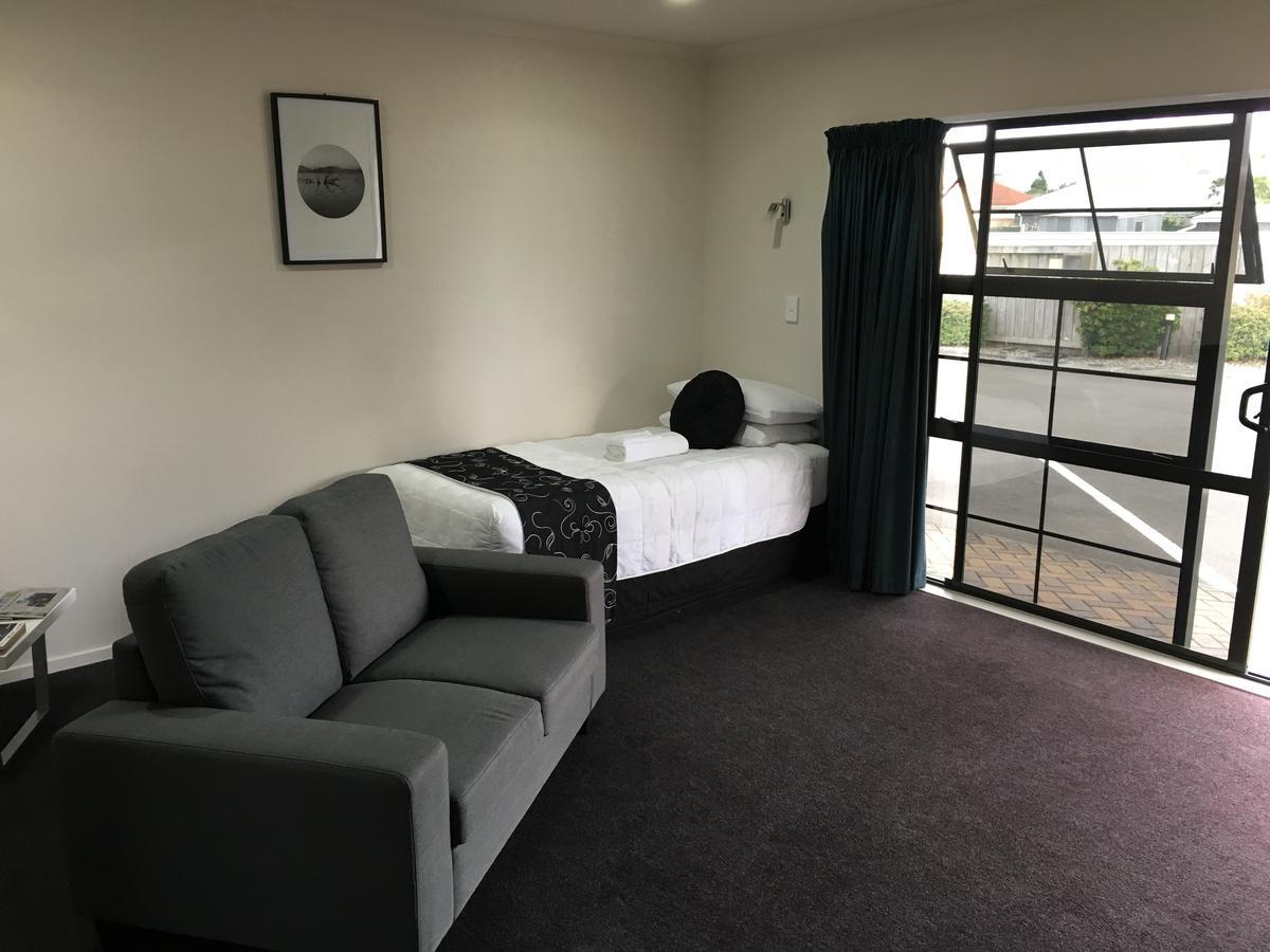 هاويرا Kiwi Court Motel المظهر الخارجي الصورة